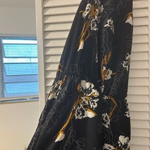 Mossimo wom blk shrt dress w/must & ivory thin strps artsy floral dsgn